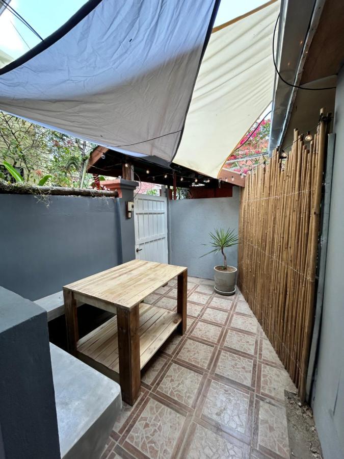 G&P Pension El Nido Exterior photo